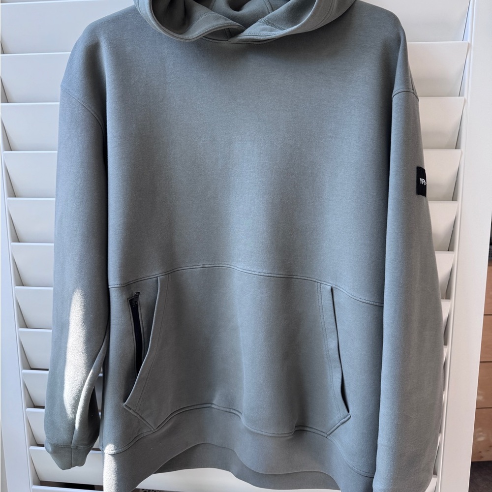 Abercrombie & Fitch Gray Hoodie Sweater
